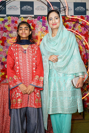 Fatima & Anjum 00132