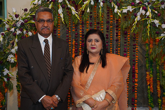 Taimur & Maryam Barat 00186