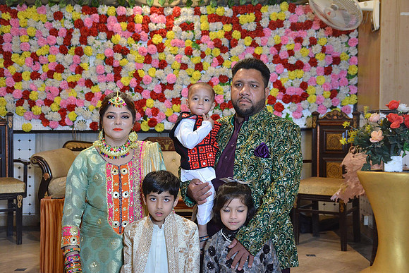 Usama & Bisma Mehndi 00213