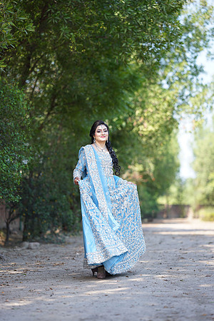 Haniya & Abid Outdoor Walima Shoot 00038
