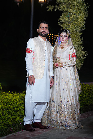Azhar & Ayesha 00075