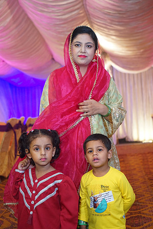 Iqra & Amjad Mehndi 00181