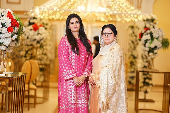 Ammara & Azeem Barat 00214