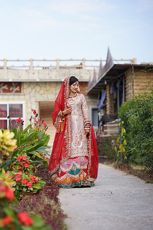 Uzair & Faria Barat 00099