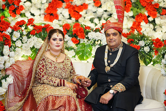 Ammara & Azeem Barat 00096