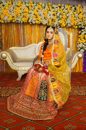 Rafiya & Fahad Mehndi 00073