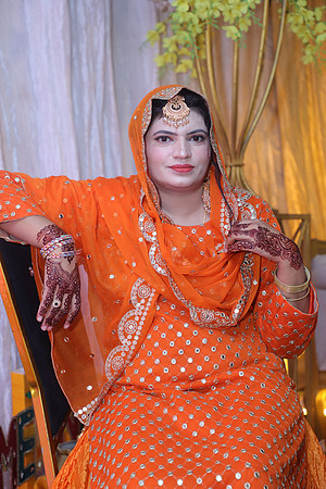 Ibrar & Aleena Mehndi 00212