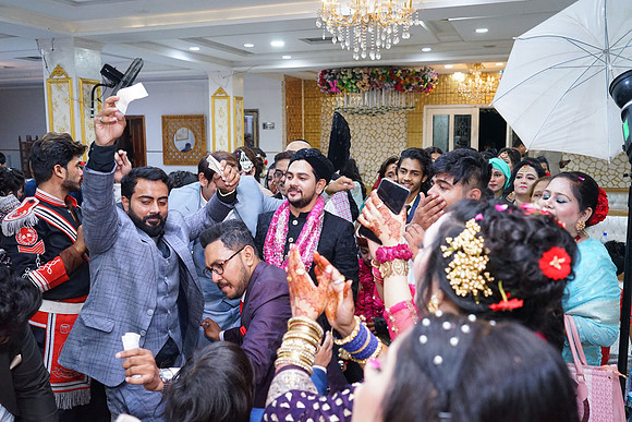 Rafiya & Fahad Barat 00187