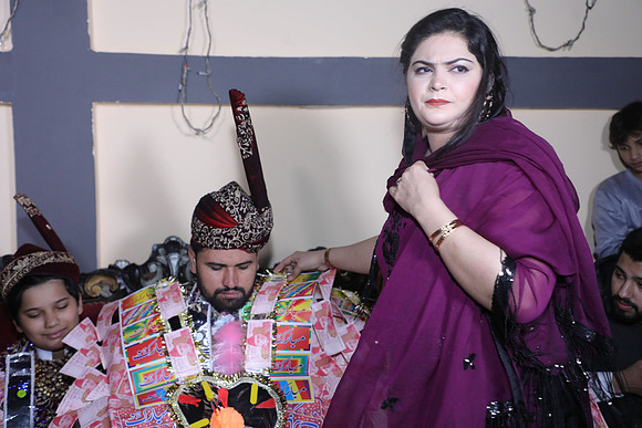 Ibrar & Aleena Barat 00184