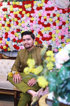 Usama & Bisma Mehndi 00097
