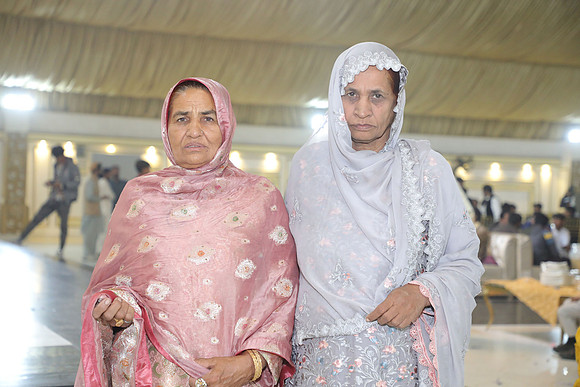 Ibrar & Aleena Barat 00258