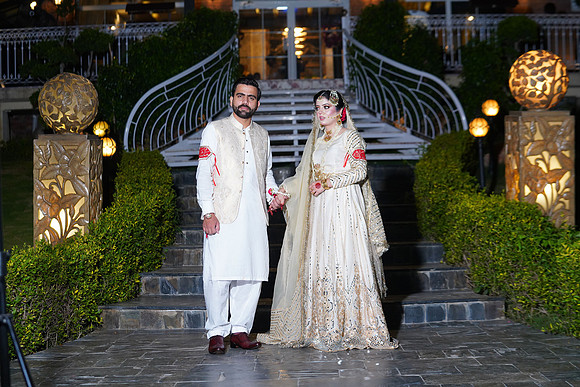 Azhar & Ayesha 00061