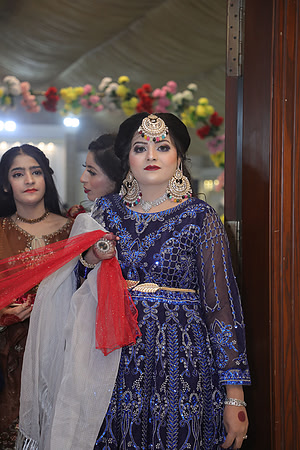 Ibrar & Aleena Barat 00243