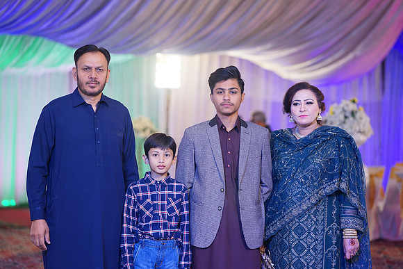 Ayesha & Arslan Mehndi 00156