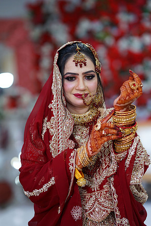 Rafiya & Fahad Barat 00043