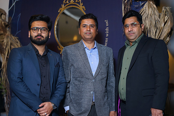 Haniya & Abid Walima 00299