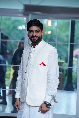 Azhar & Ayesha 00198