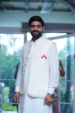 Azhar & Ayesha 00199