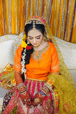 Rafiya & Fahad Mehndi 00008