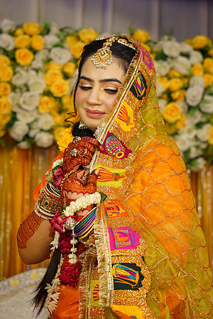 Rafiya & Fahad Mehndi 00064