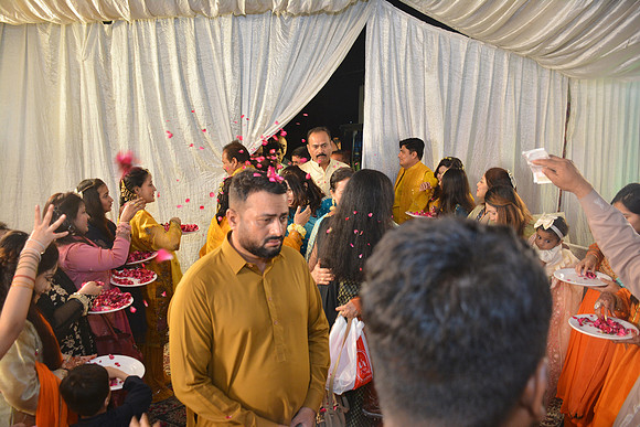 Usama & Bisma Mayon 00184
