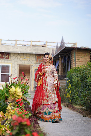 Uzair & Faria Barat 00085