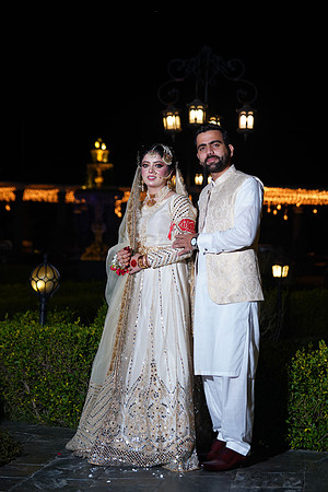 Azhar & Ayesha 00064