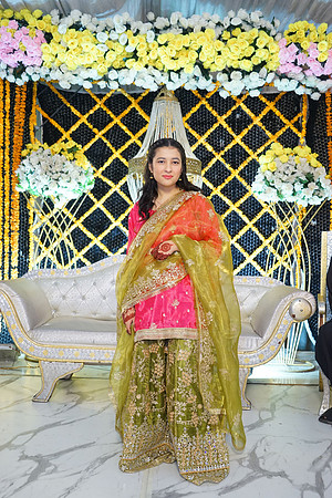 Ayesha & Arslan Mehndi 00080