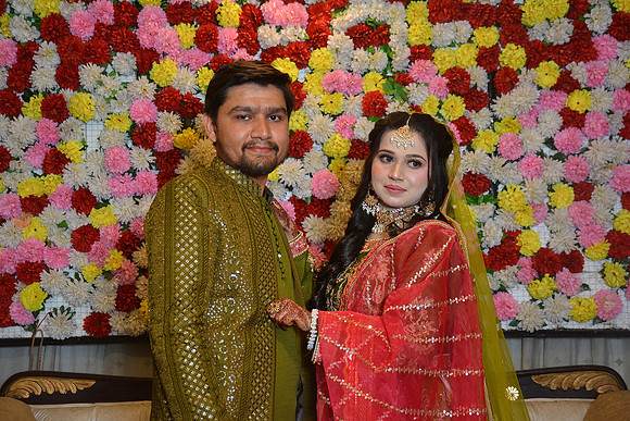 Usama & Bisma Mehndi 00067
