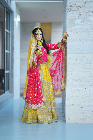 Roman & Areeja Mehndi 00008