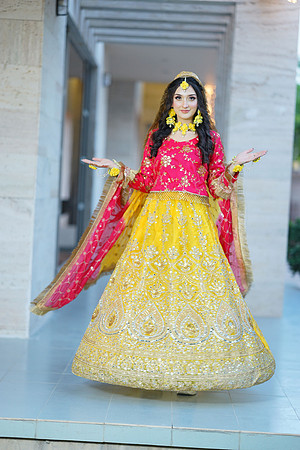 Roman & Areeja Mehndi 00028