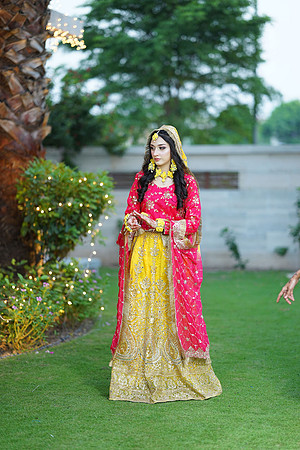 Roman & Areeja Mehndi 00032