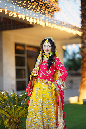 Roman & Areeja Mehndi 00049