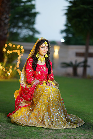 Roman & Areeja Mehndi 00063