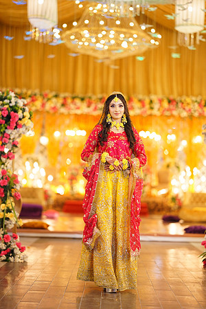 Roman & Areeja Mehndi 00142
