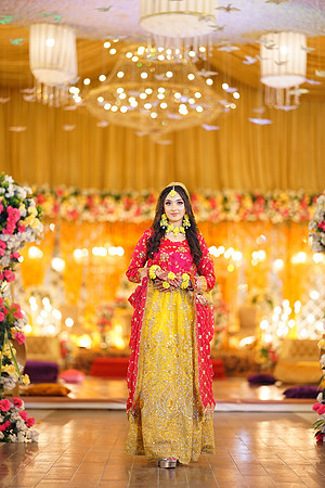 Roman & Areeja Mehndi 00145