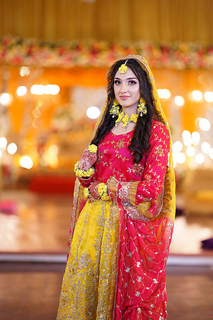 Roman & Areeja Mehndi 00147