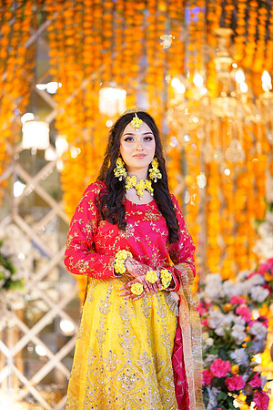 Roman & Areeja Mehndi 00173