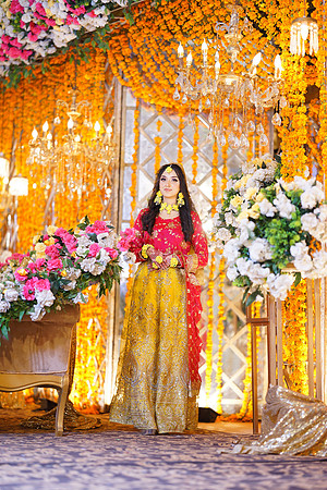 Roman & Areeja Mehndi 00185