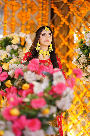 Roman & Areeja Mehndi 00189