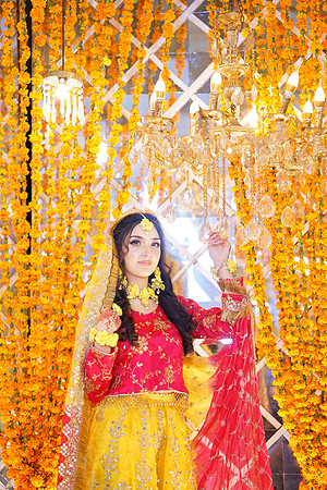 Roman & Areeja Mehndi 00198