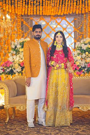 Roman & Areeja Mehndi 00201