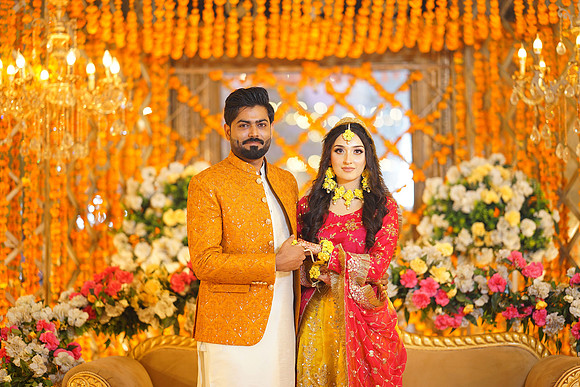 Roman & Areeja Mehndi 00211