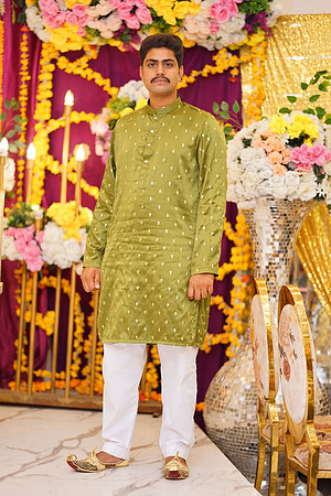 Ghufran & Fareeha Mehndi 00018