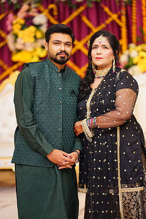 Ghufran & Fareeha Mehndi 00079