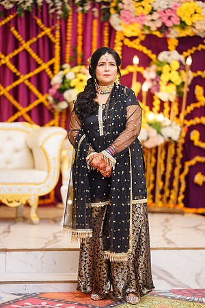 Ghufran & Fareeha Mehndi 00085