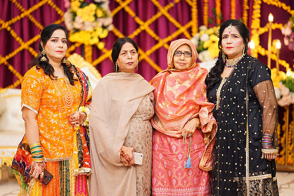 Ghufran & Fareeha Mehndi 00092