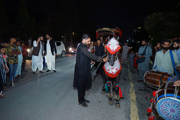 Ghufran & Fareeha Barat 00076
