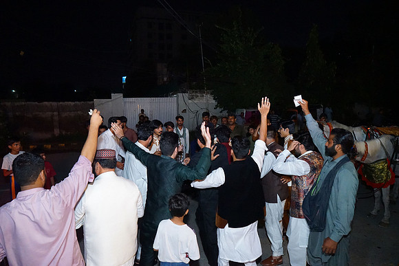 Ghufran & Fareeha Barat 00087