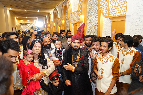 Ghufran & Fareeha Barat 00133